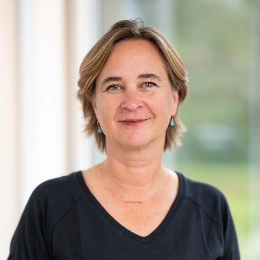 Mia Ladanyi scale up